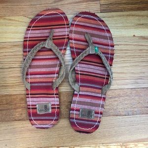 Size 8 flip flops